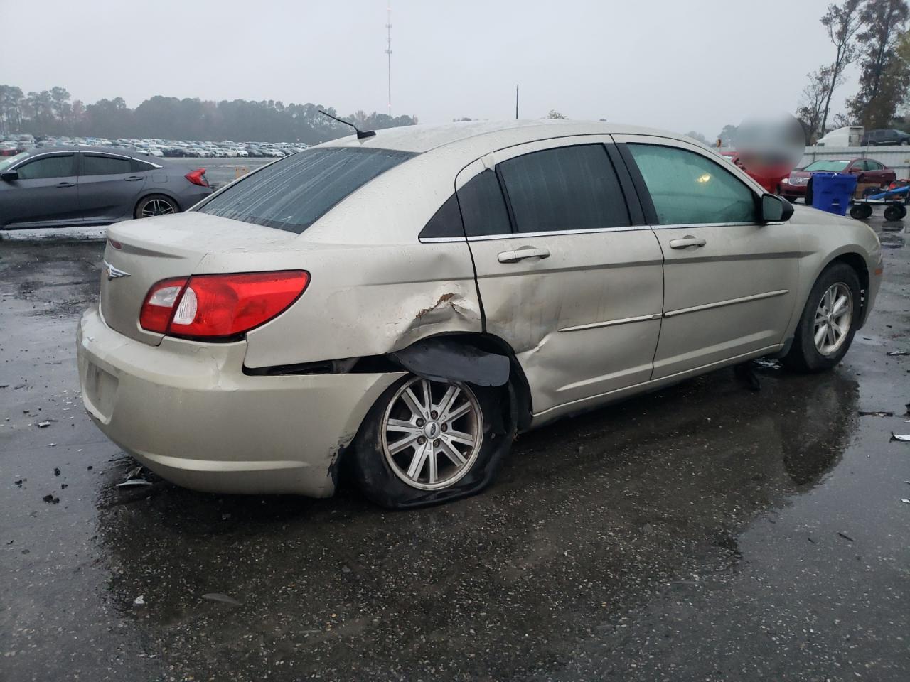 2008 Chrysler Sebring - Image 3