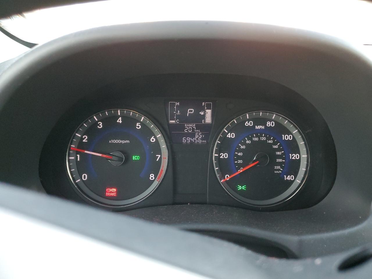 2017 Hyundai Accent - Image 9