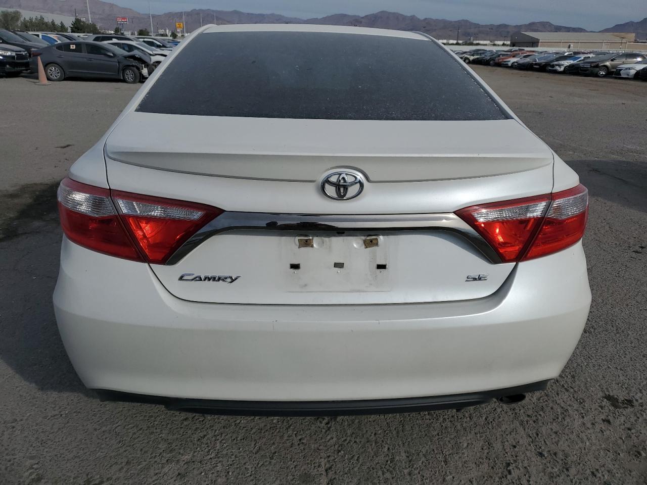 2016 Toyota Camry Le VIN: 4T1BF1FK9GU151827 Lot: 79548104