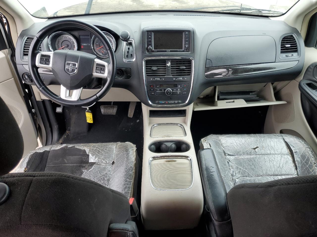 2012 Dodge Caravan - Image 8