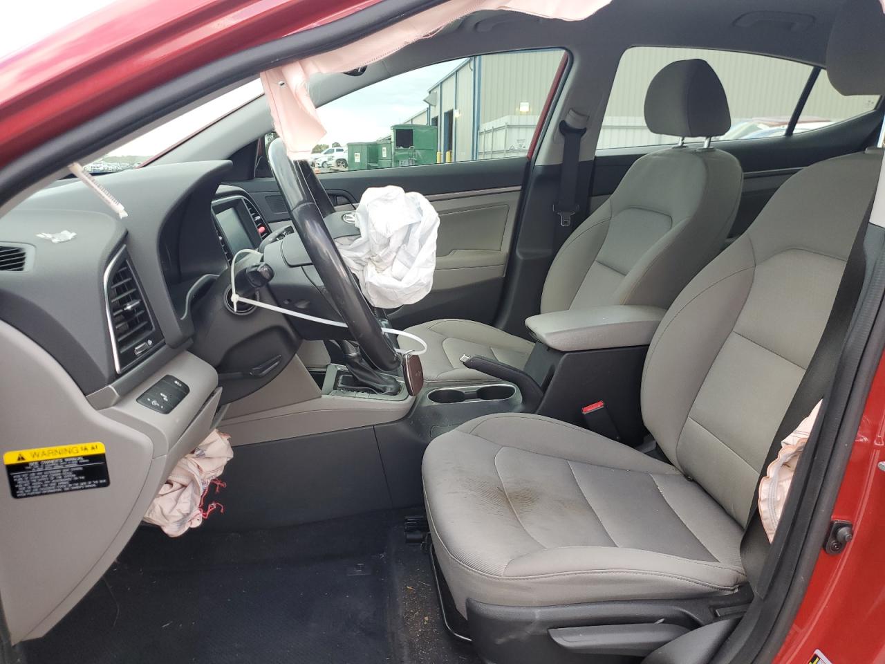 2018 Hyundai Elantra - Image 7