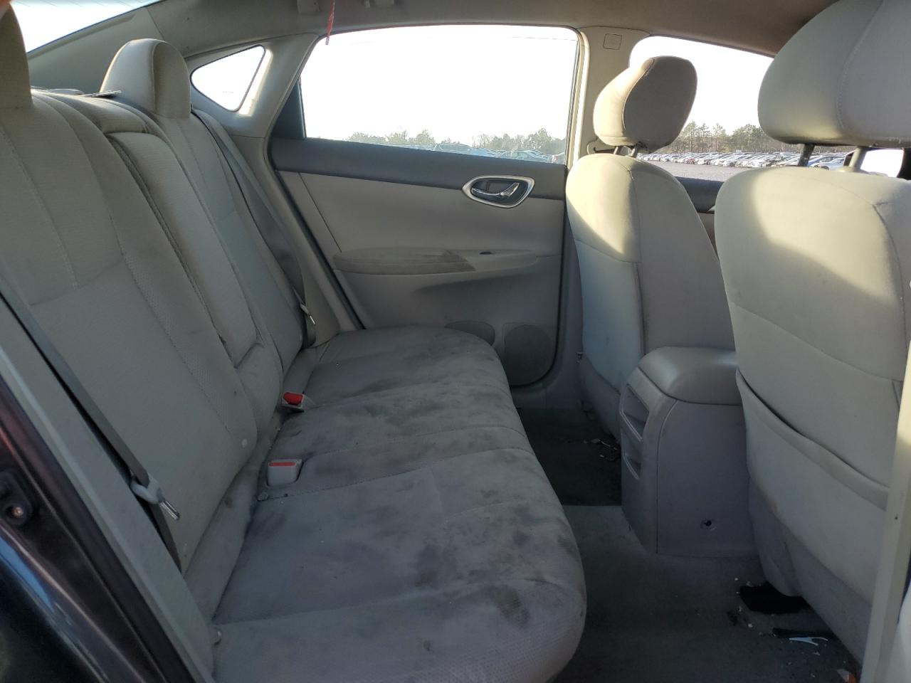 2013 Nissan Sentra - Image 11