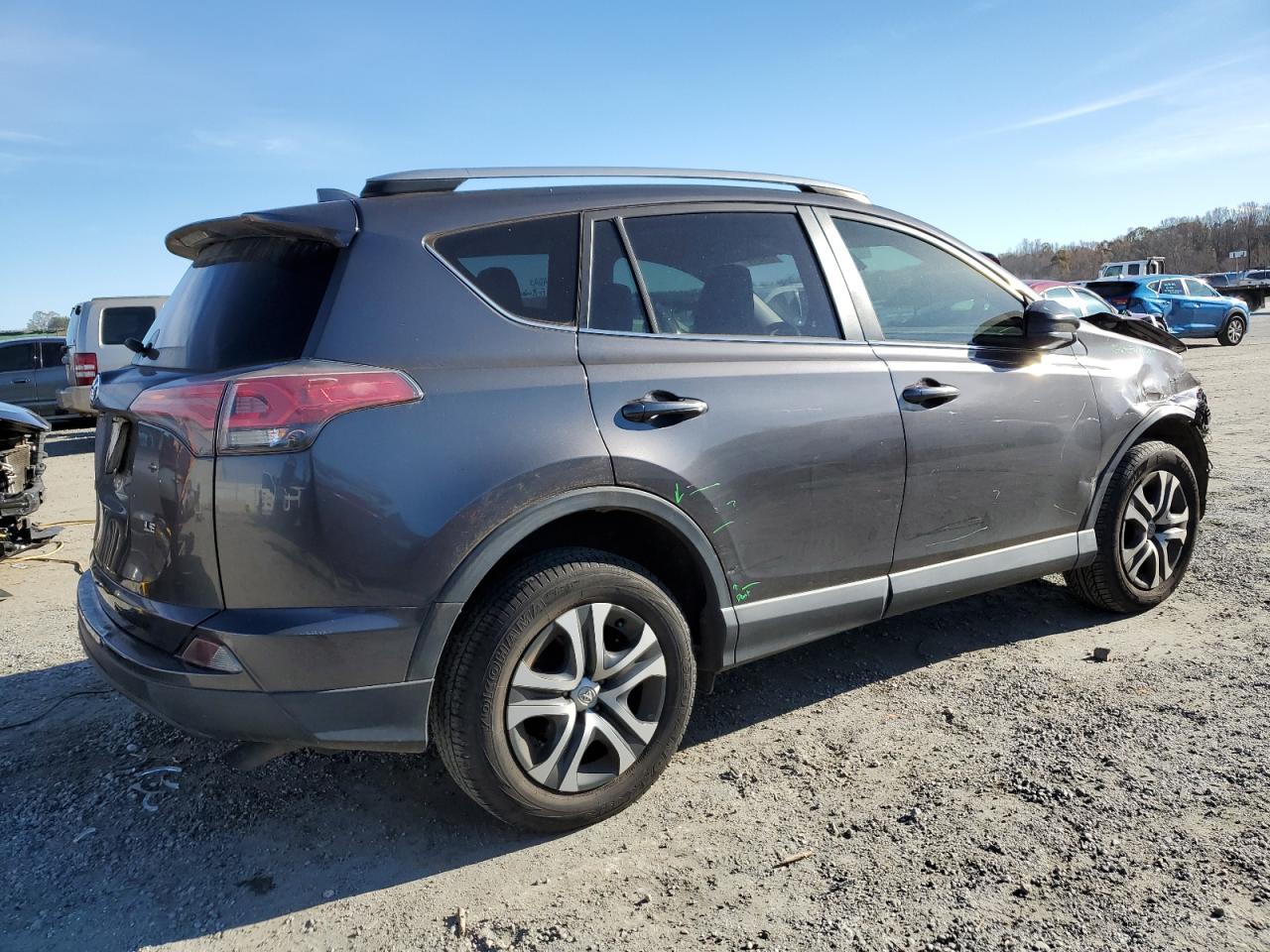 2018 Toyota RAV 4 - Image 3