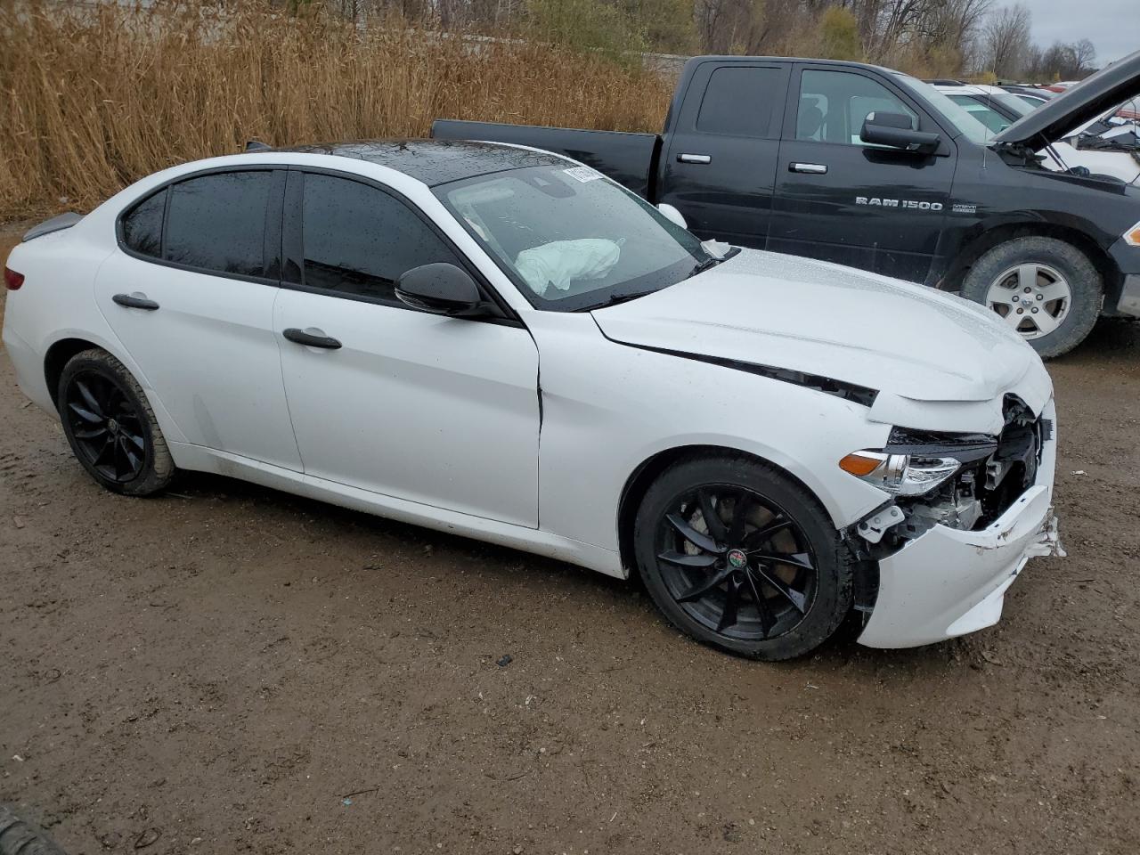 2020 Alfa Romeo Giulia - Image 4