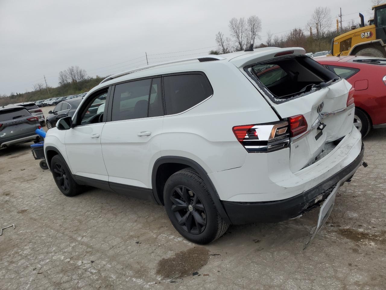 2018 Volkswagen Atlas - Image 2