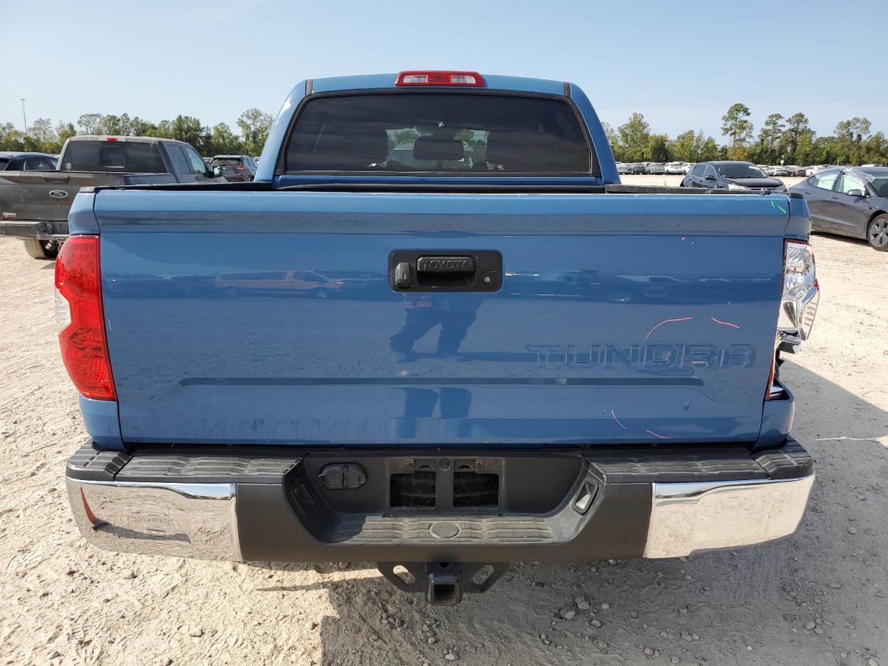 2019 Toyota Tundra - Image 6