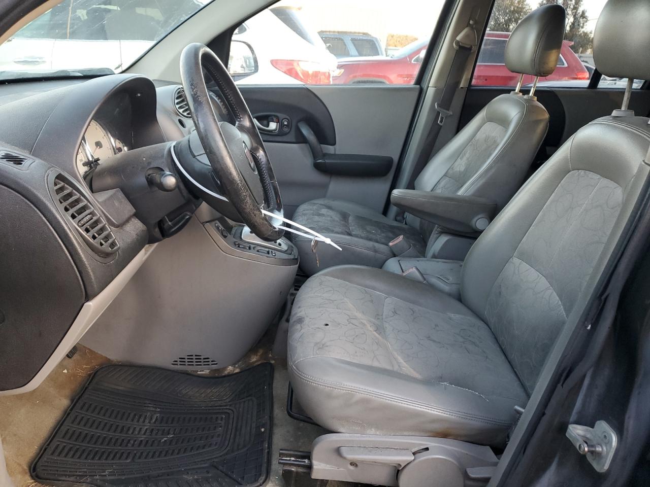 2005 Saturn VUE - Image 7