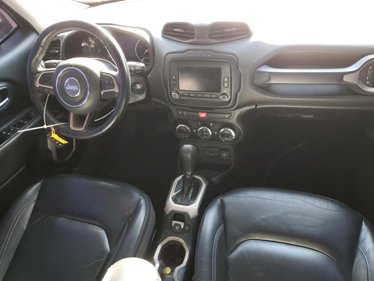 2017 Jeep Renegade - Image 8