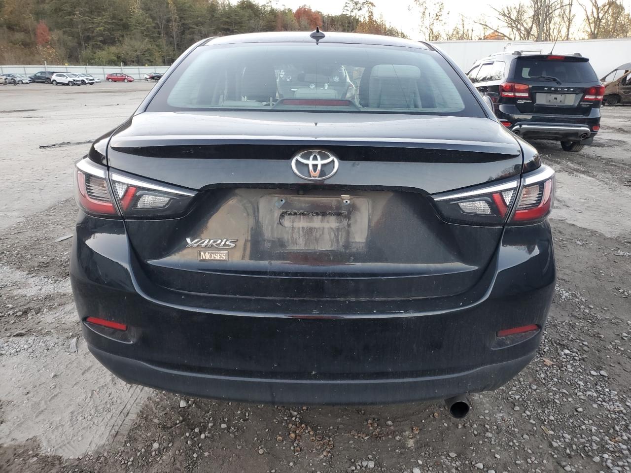 2020 Toyota Yaris - Image 6