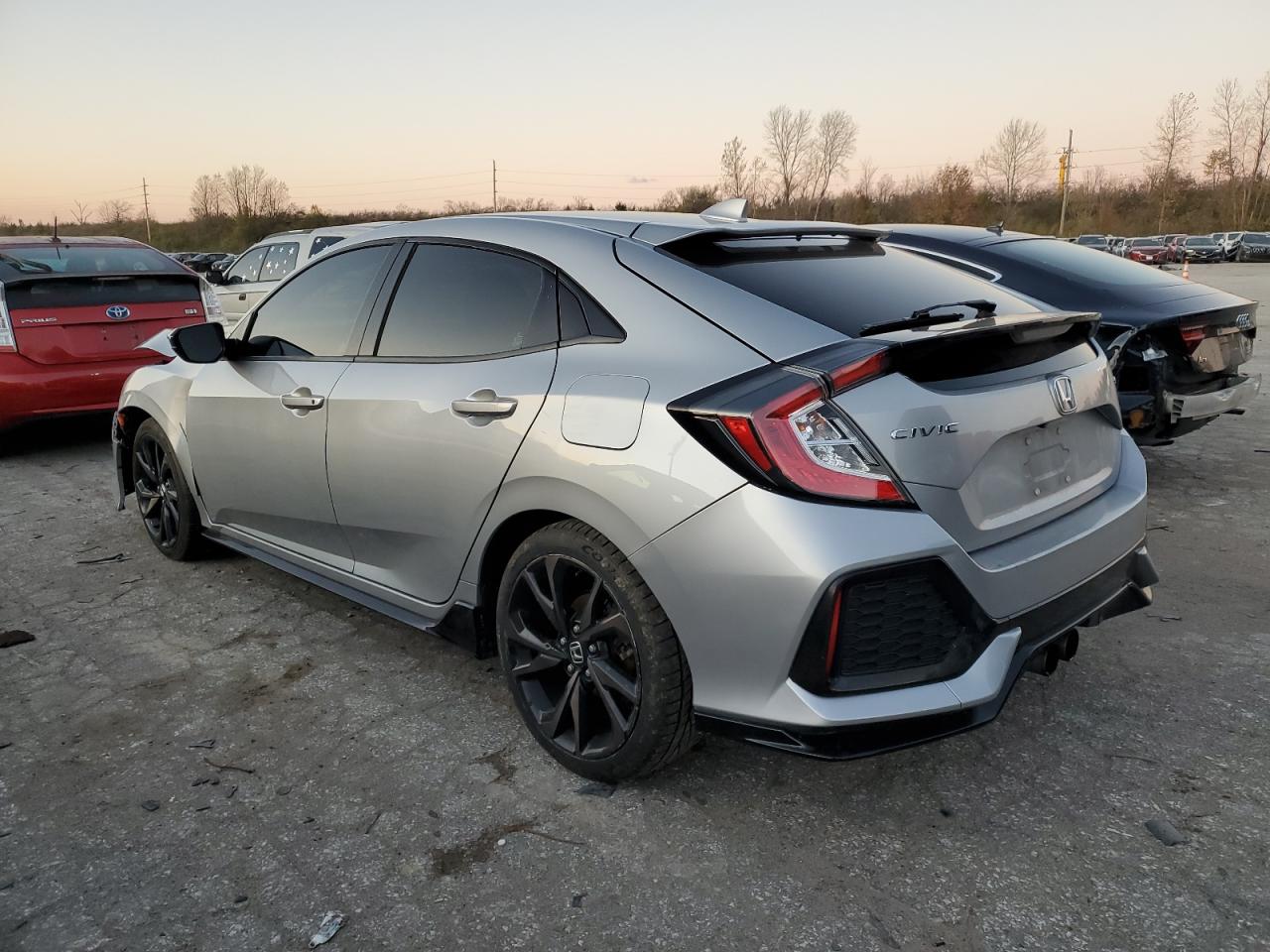 2018 Honda Civic - Image 2