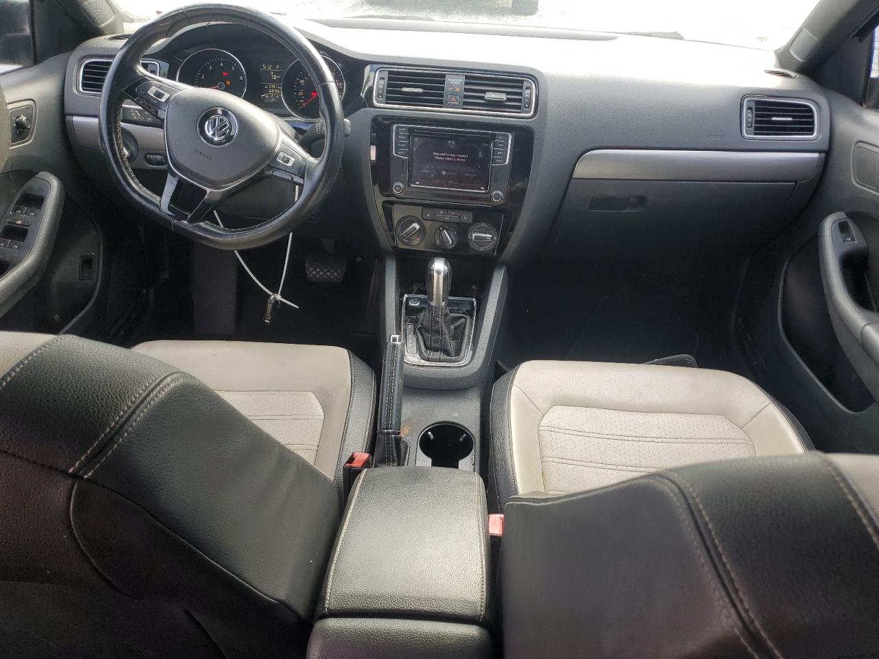 2016 Volkswagen Jetta - Image 8