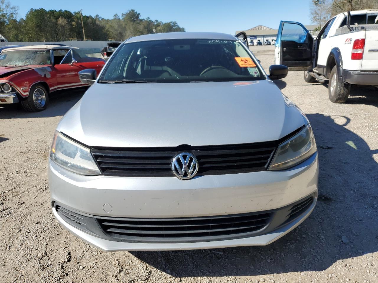 2014 Volkswagen Jetta - Image 5