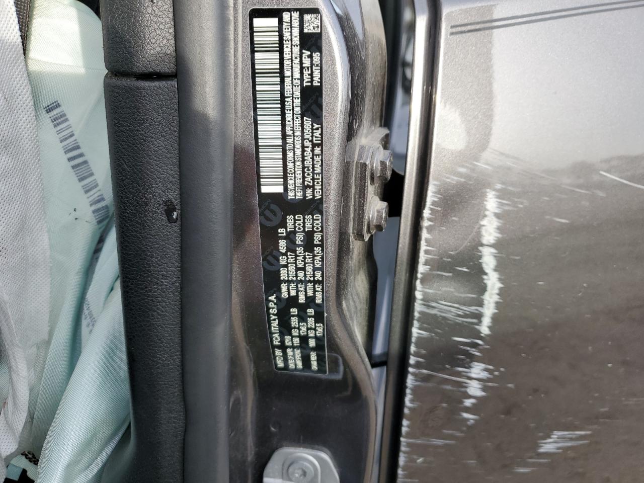 2018 Jeep Renegade - Image 14