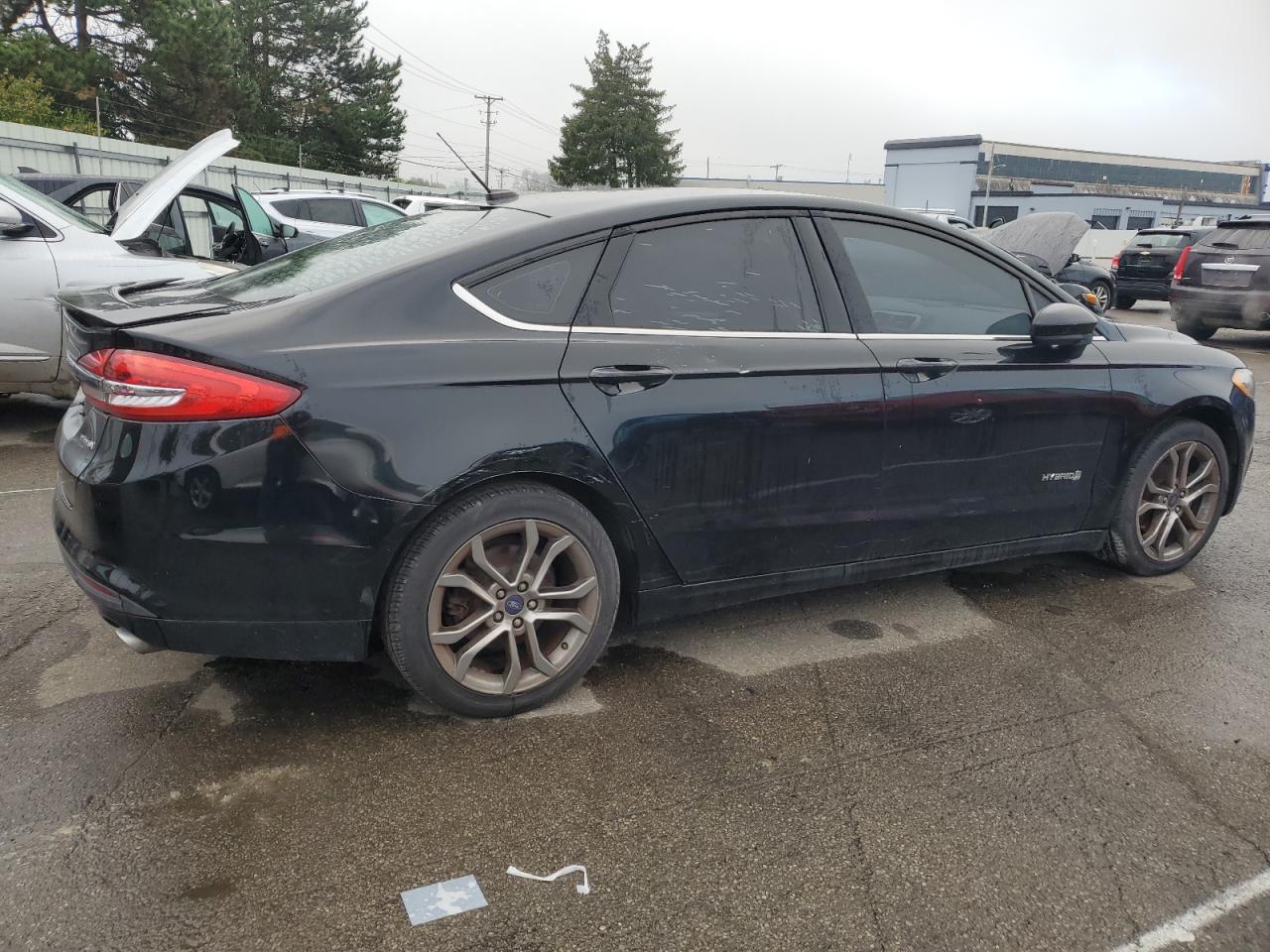 VIN 3FA6P0LU7HR234464 2017 FORD FUSION no.3