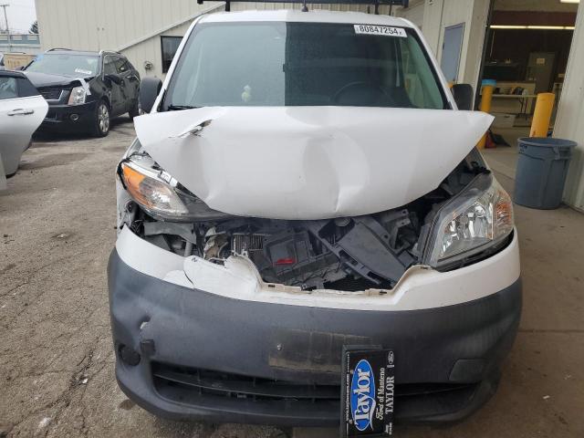 NISSAN NV 2018 Білий