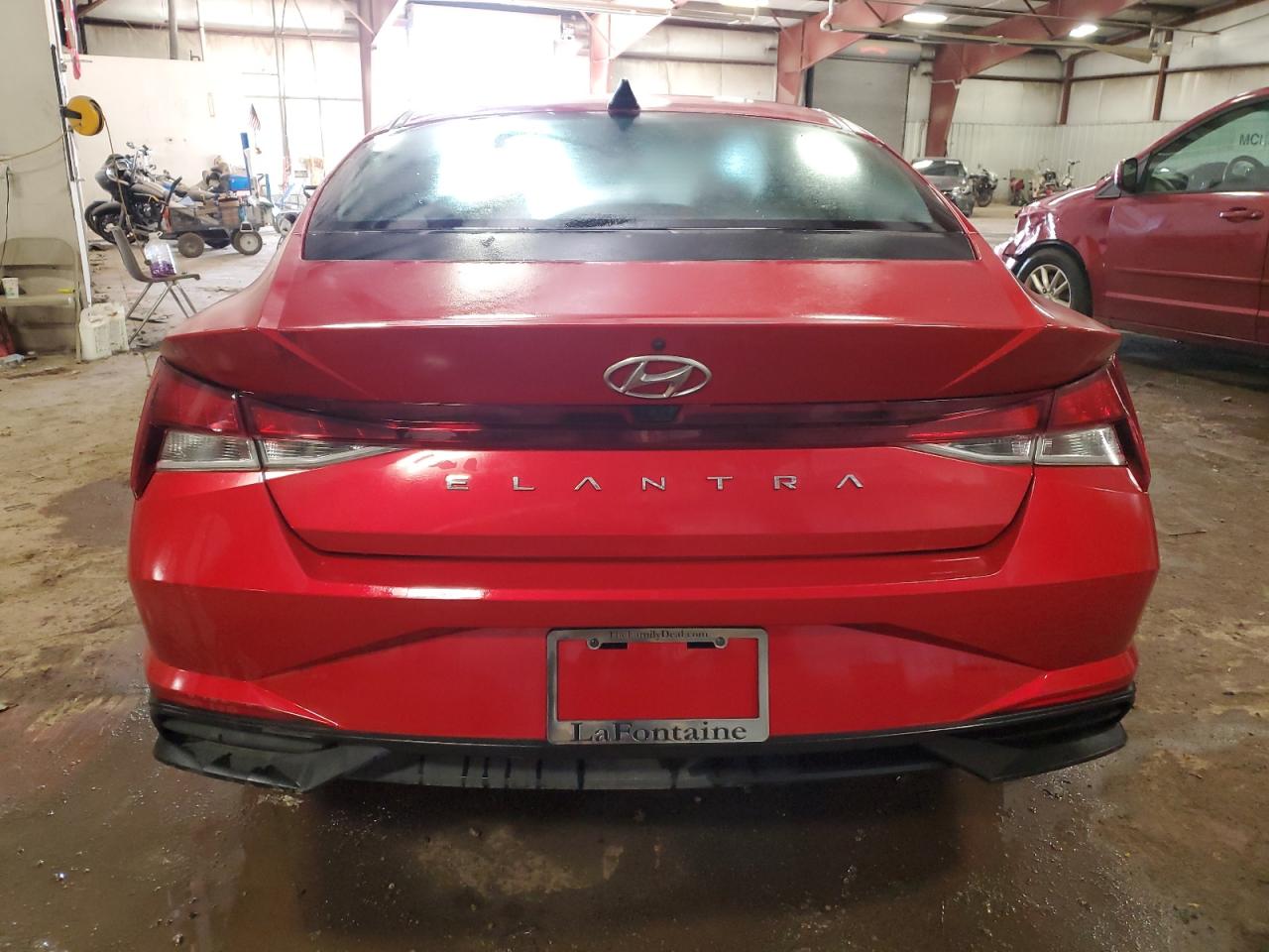 2022 Hyundai Elantra - Image 6