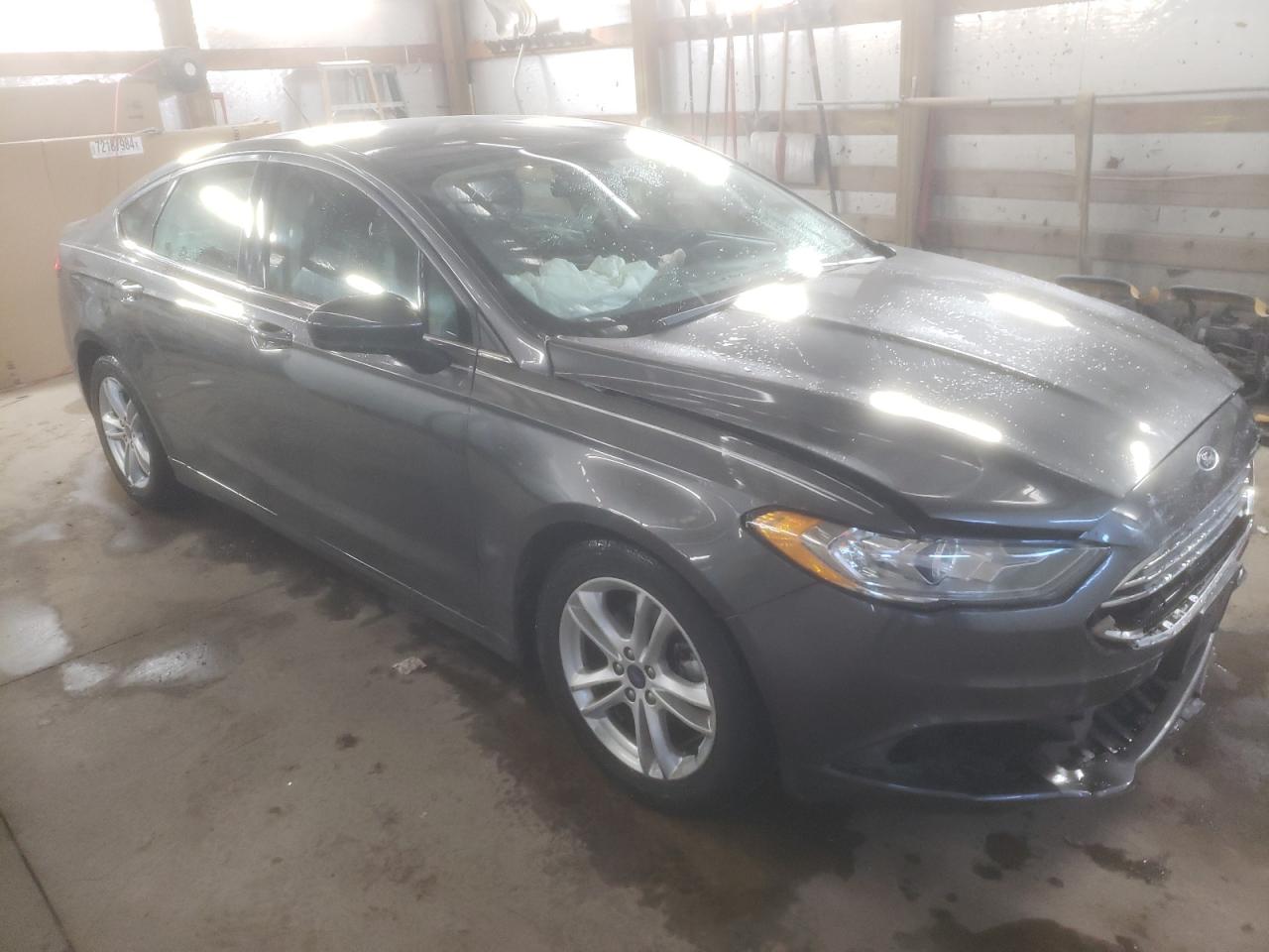 VIN 3FA6P0H78JR114634 2018 FORD FUSION no.4