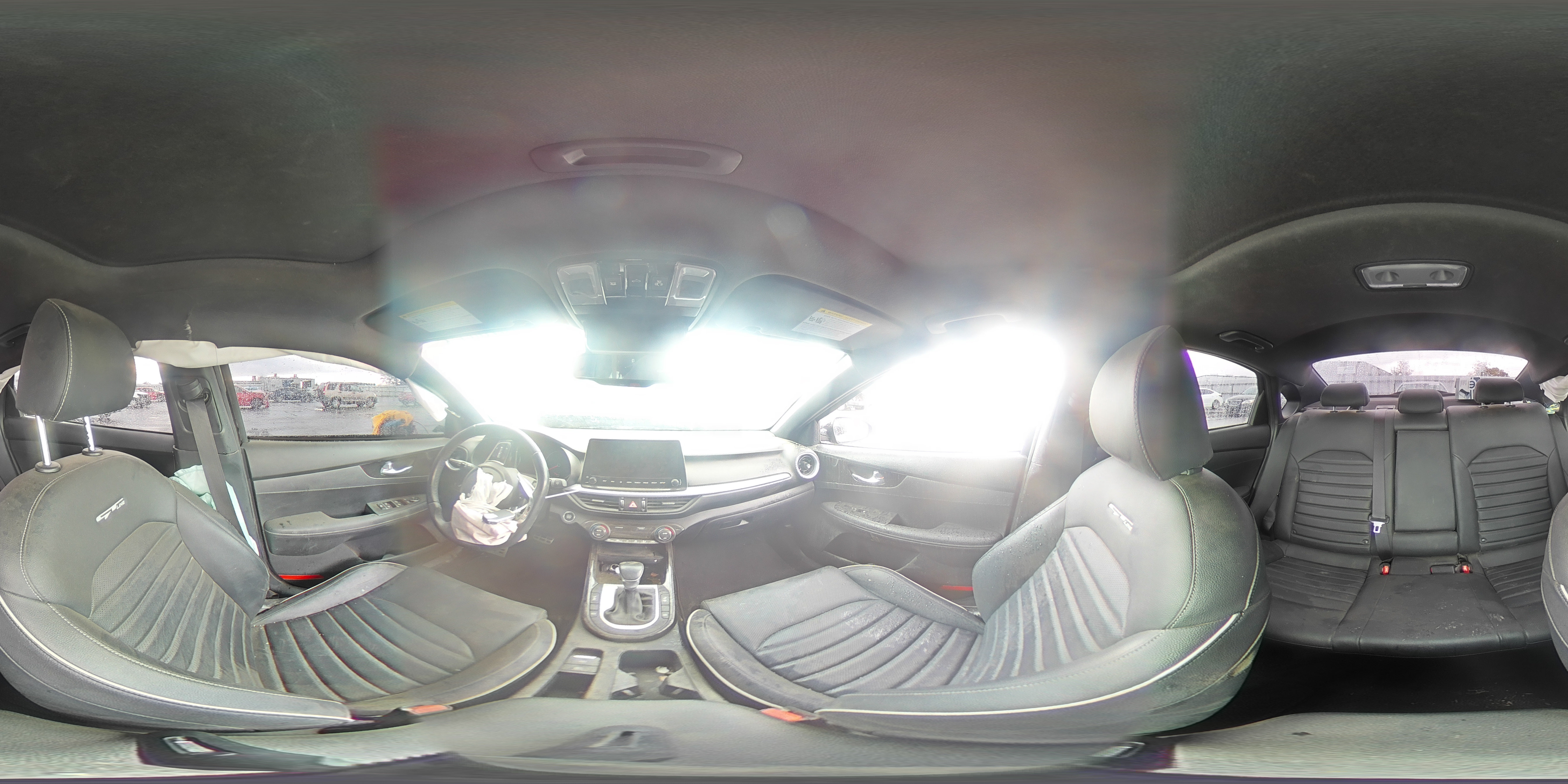 2023 Kia Forte - Image 13