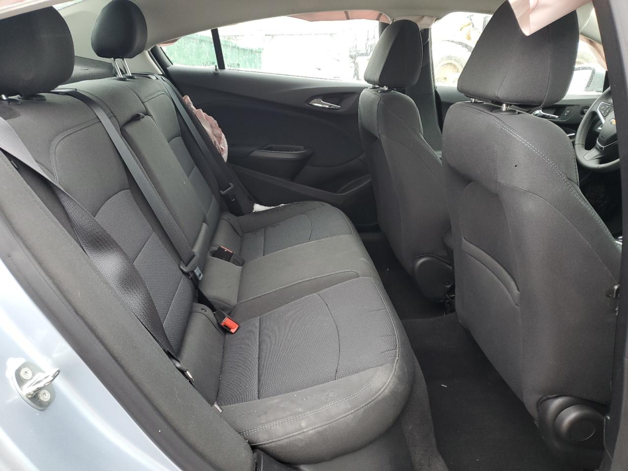 2018 Chevrolet Cruze - Image 11