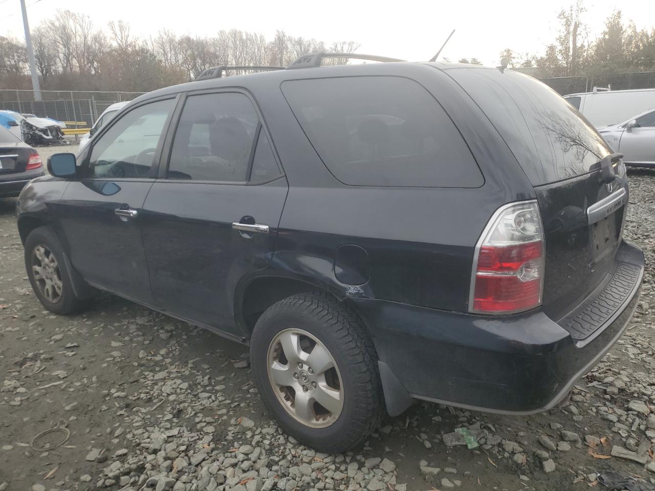 2004 Acura MDX - Image 2