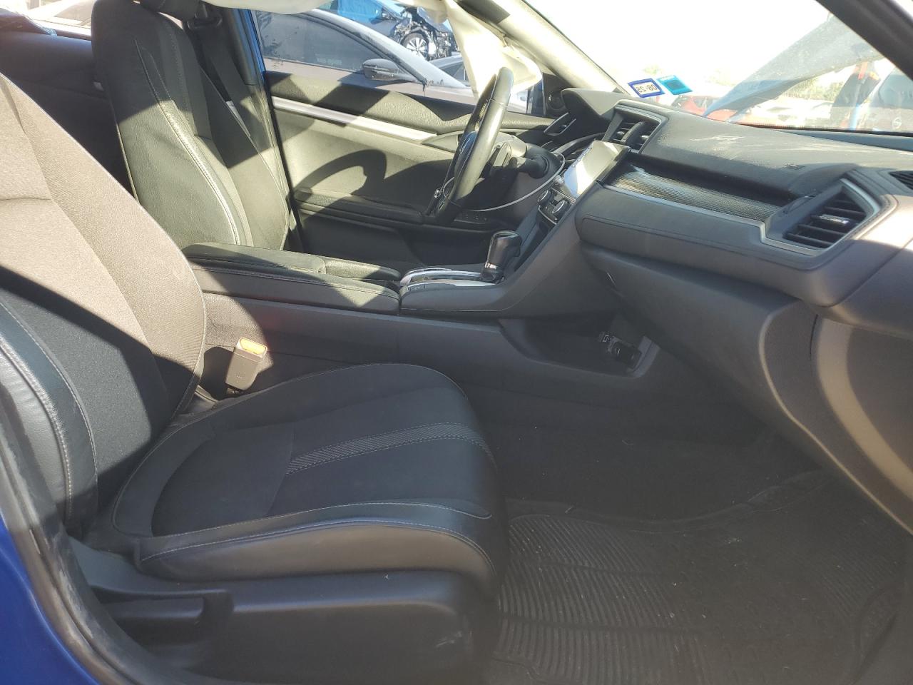 2019 Honda Civic - Image 7