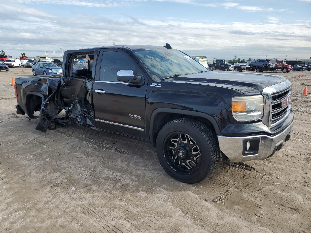 2015 GMC Sierra - Image 4