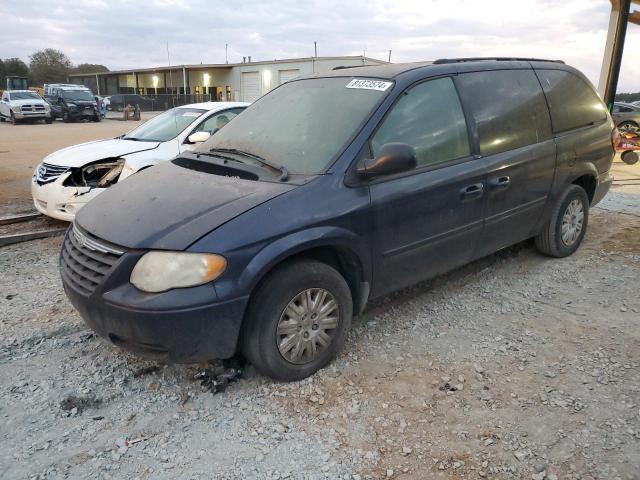 2005 Chrysler Town & Country Lx