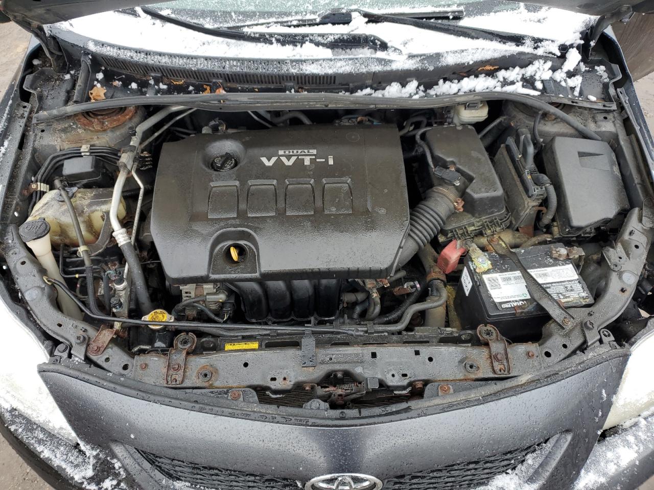2010 Toyota Corolla - Image 13