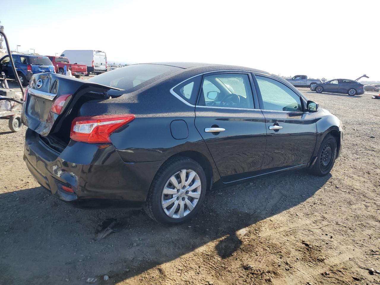 2019 Nissan Sentra - Image 3
