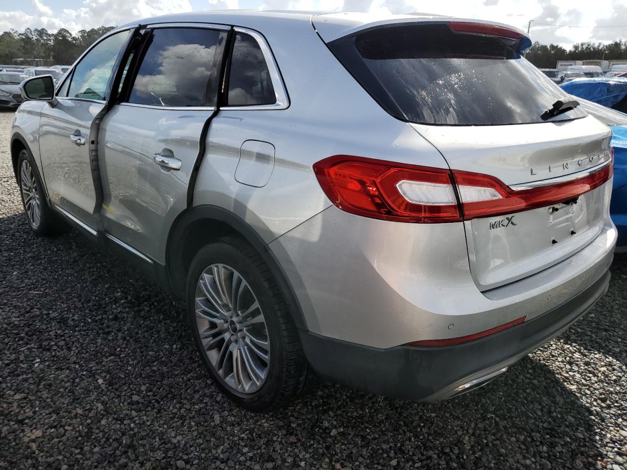 VIN 2LMPJ6LR9JBL12777 2018 LINCOLN MKX no.2