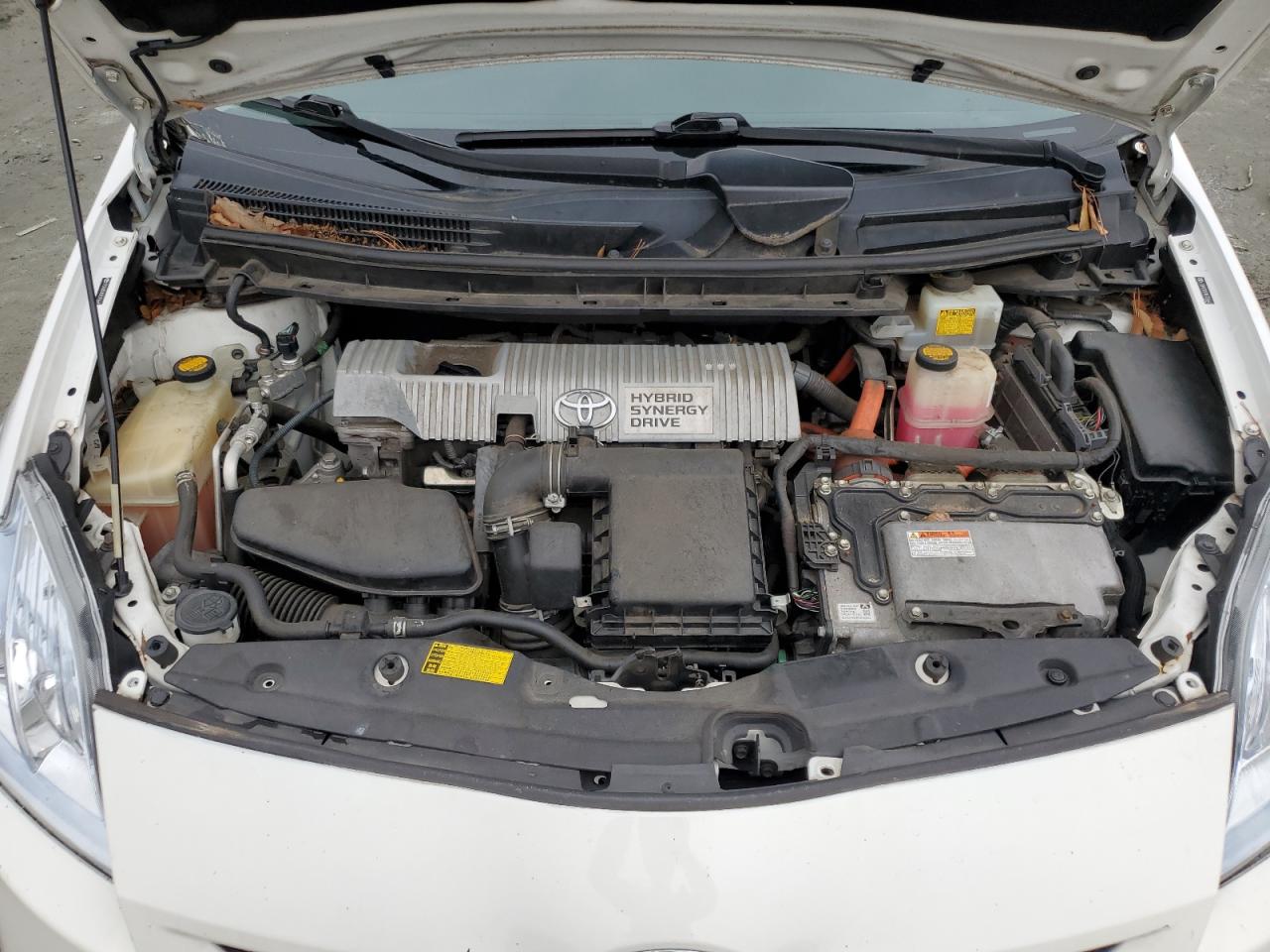 2011 Toyota Prius - Image 12