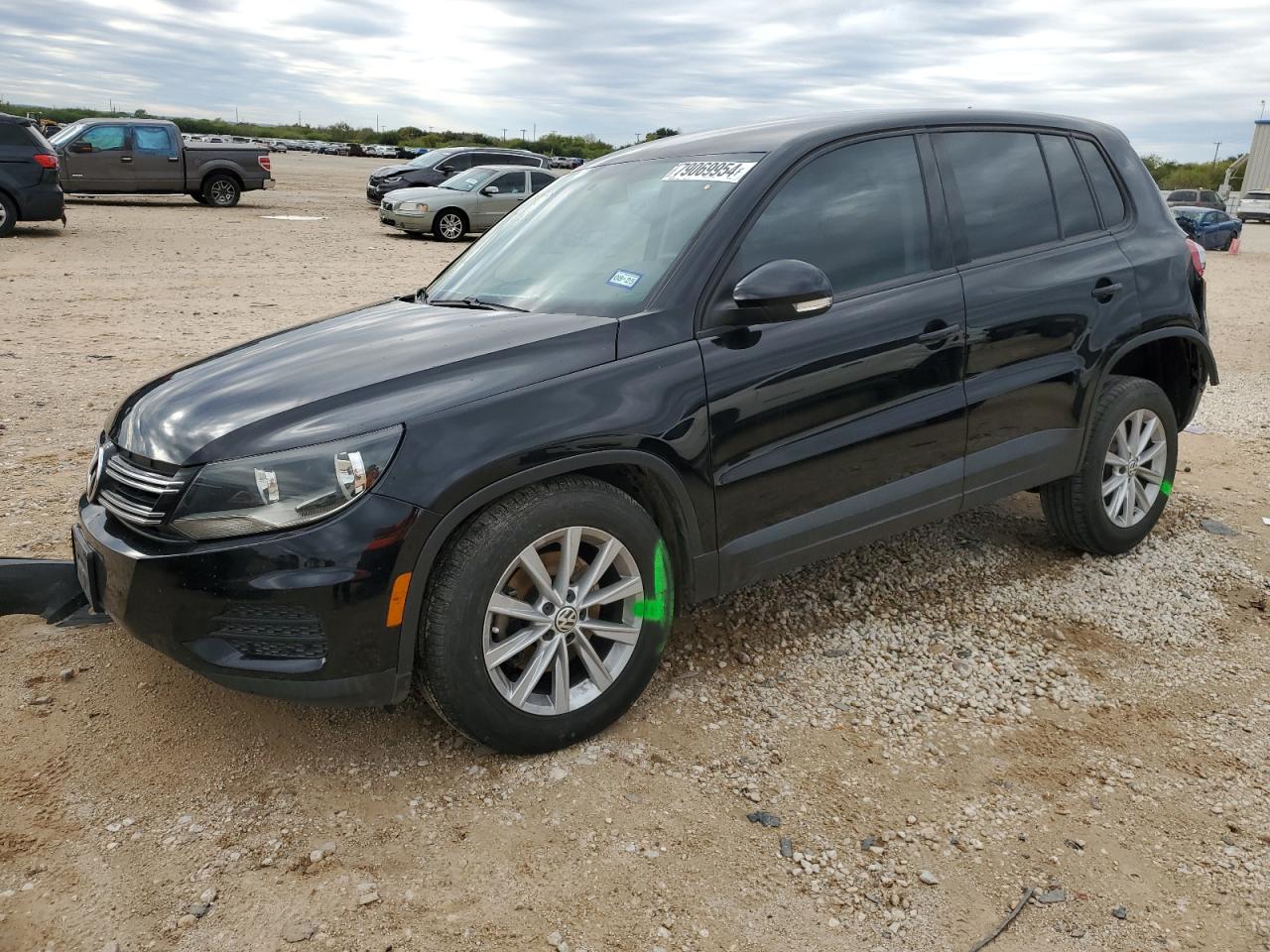 2018 Volkswagen Tiguan - Image 1