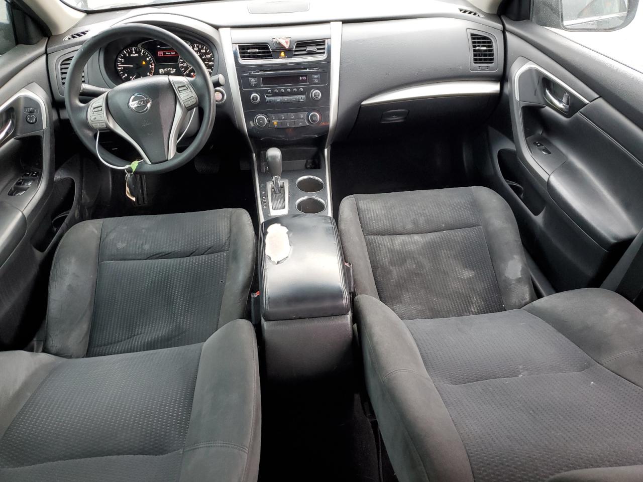 2015 Nissan Altima - Image 8