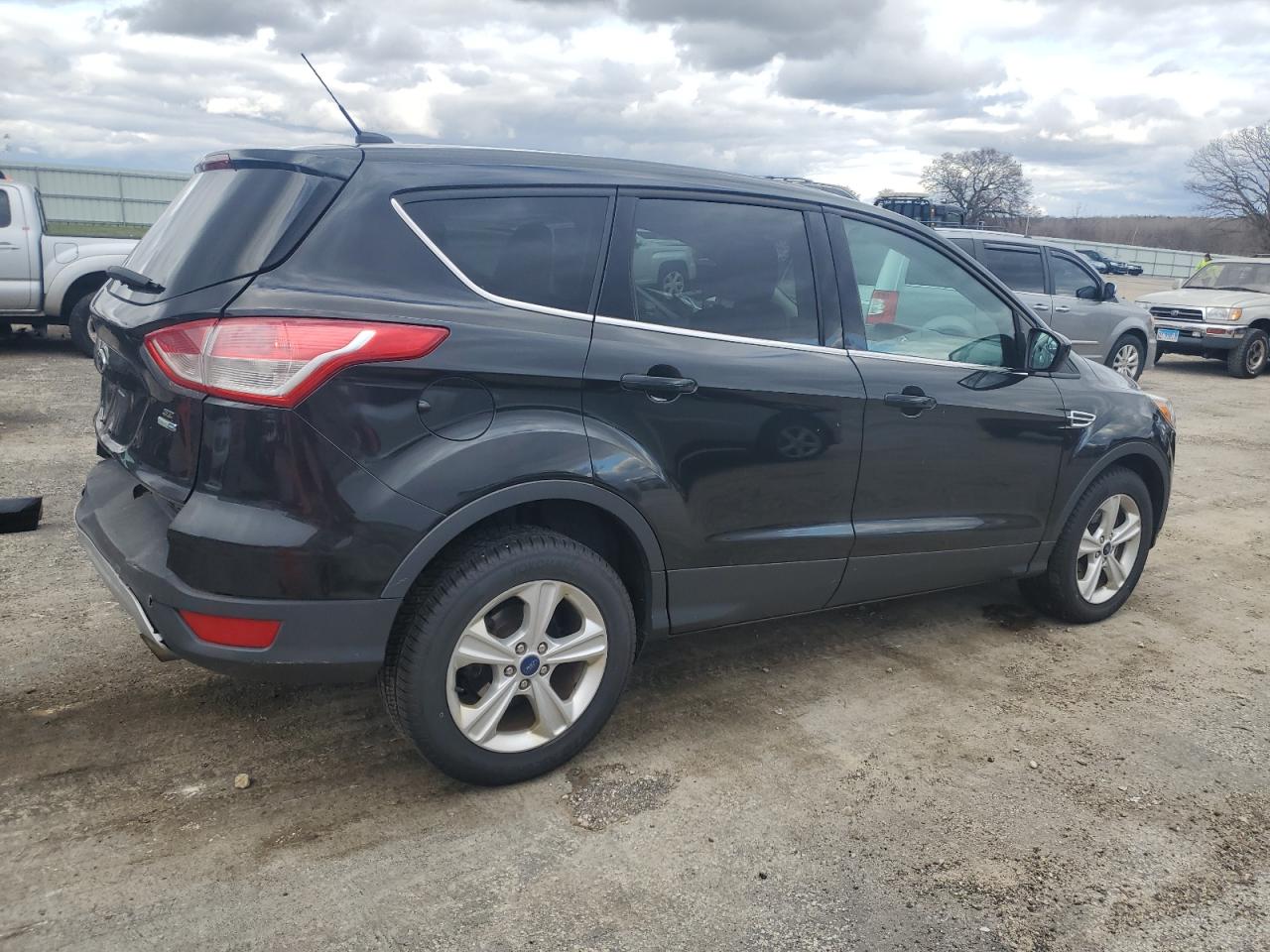 2015 Ford Escape Se VIN: 1FMCU9G95FUB38656 Lot: 81774374