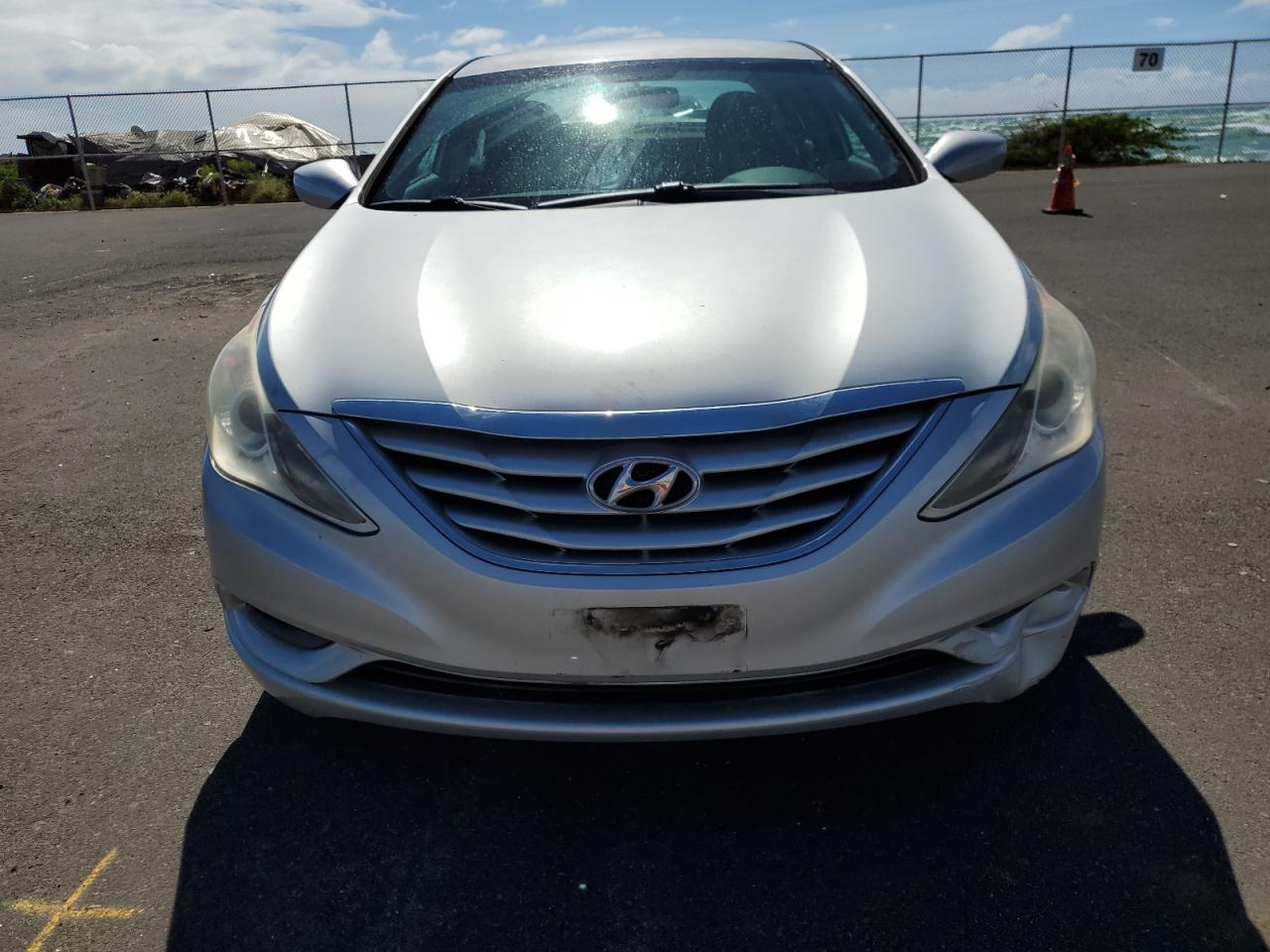 2011 Hyundai Sonata - Image 5