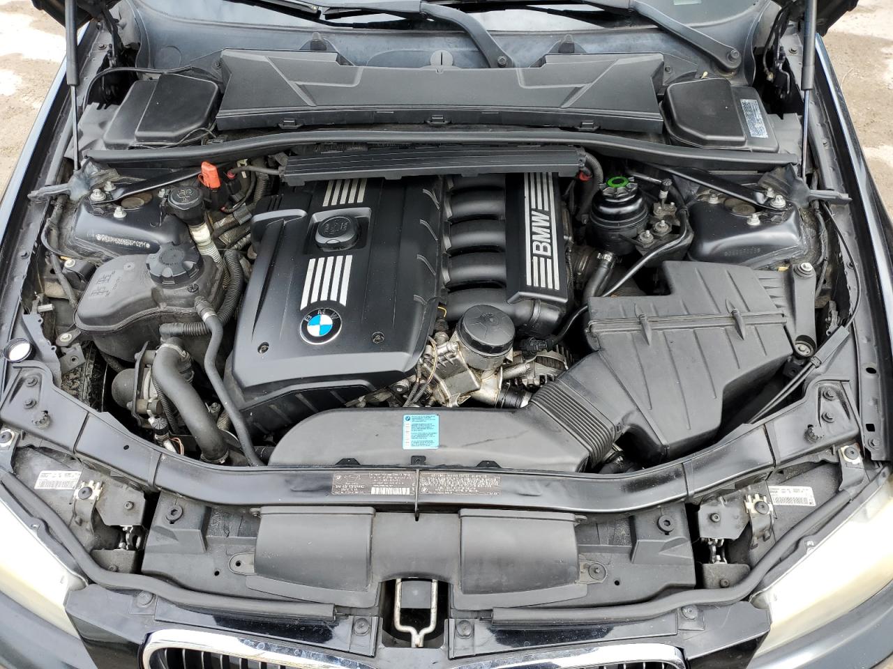 2011 BMW 3er - Image 11