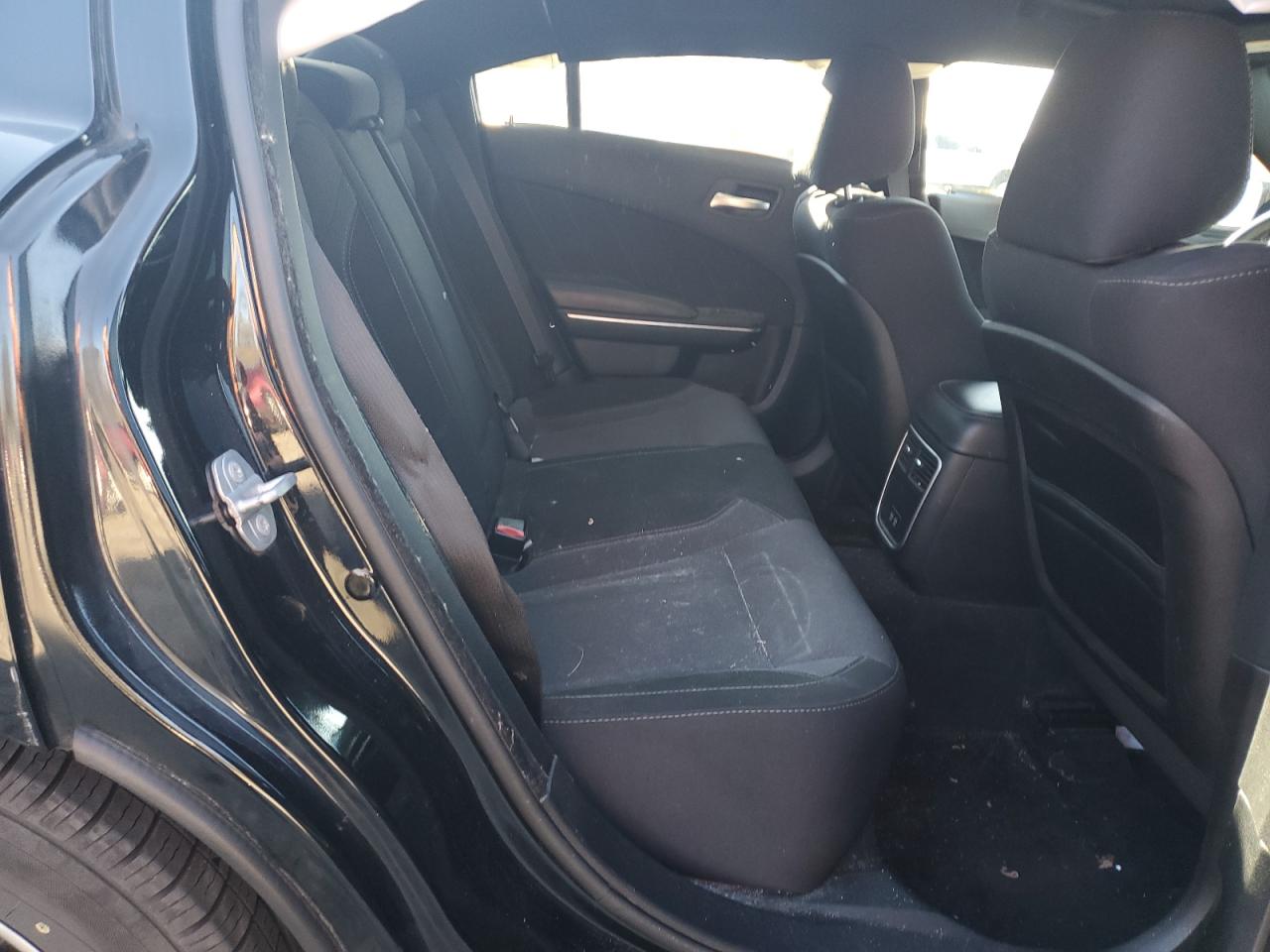 2016 Dodge Charger - Image 10