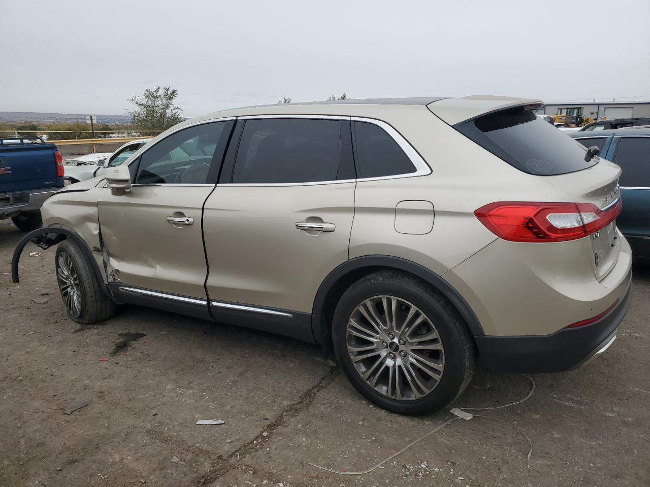 VIN 2LMPJ6LR6HBL49263 2017 LINCOLN MKX no.2