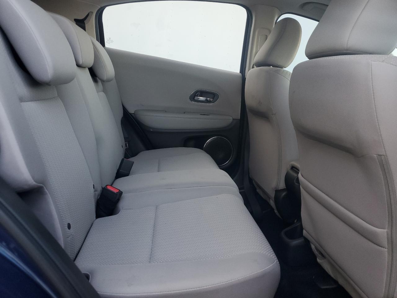 2016 Honda HR-V - Image 11