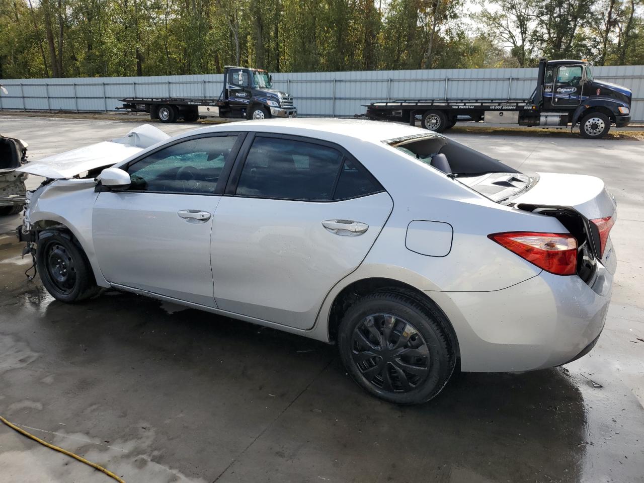 VIN 5YFBURHEXHP732283 2017 TOYOTA COROLLA no.2