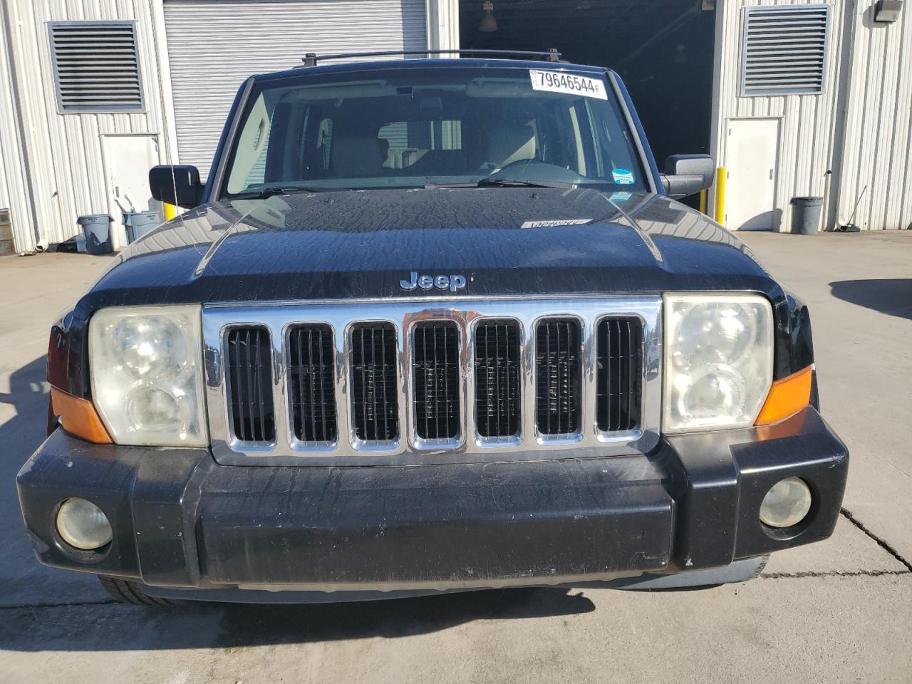 2006 Jeep Commander - Image 5