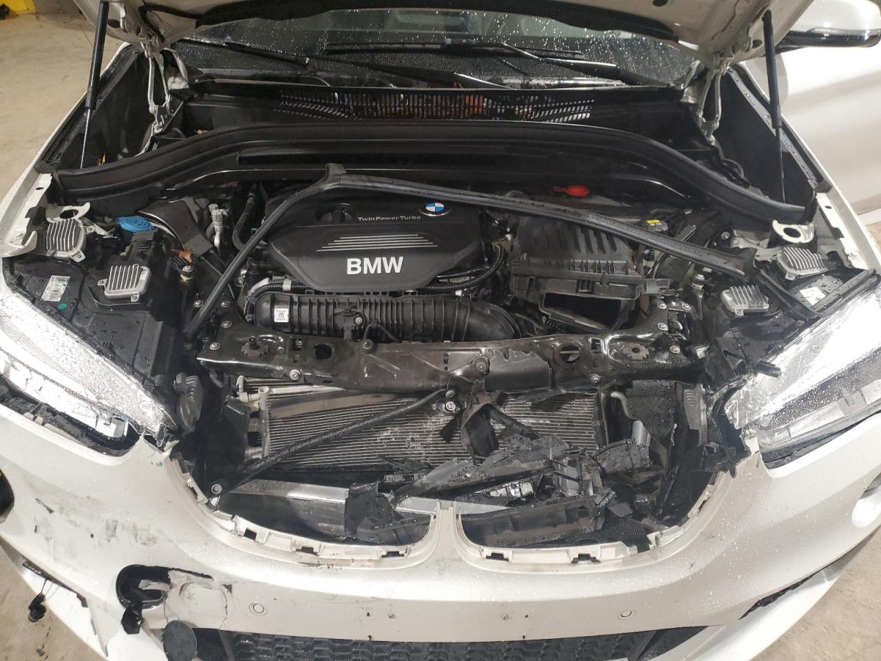 2017 BMW X1 - Image 12