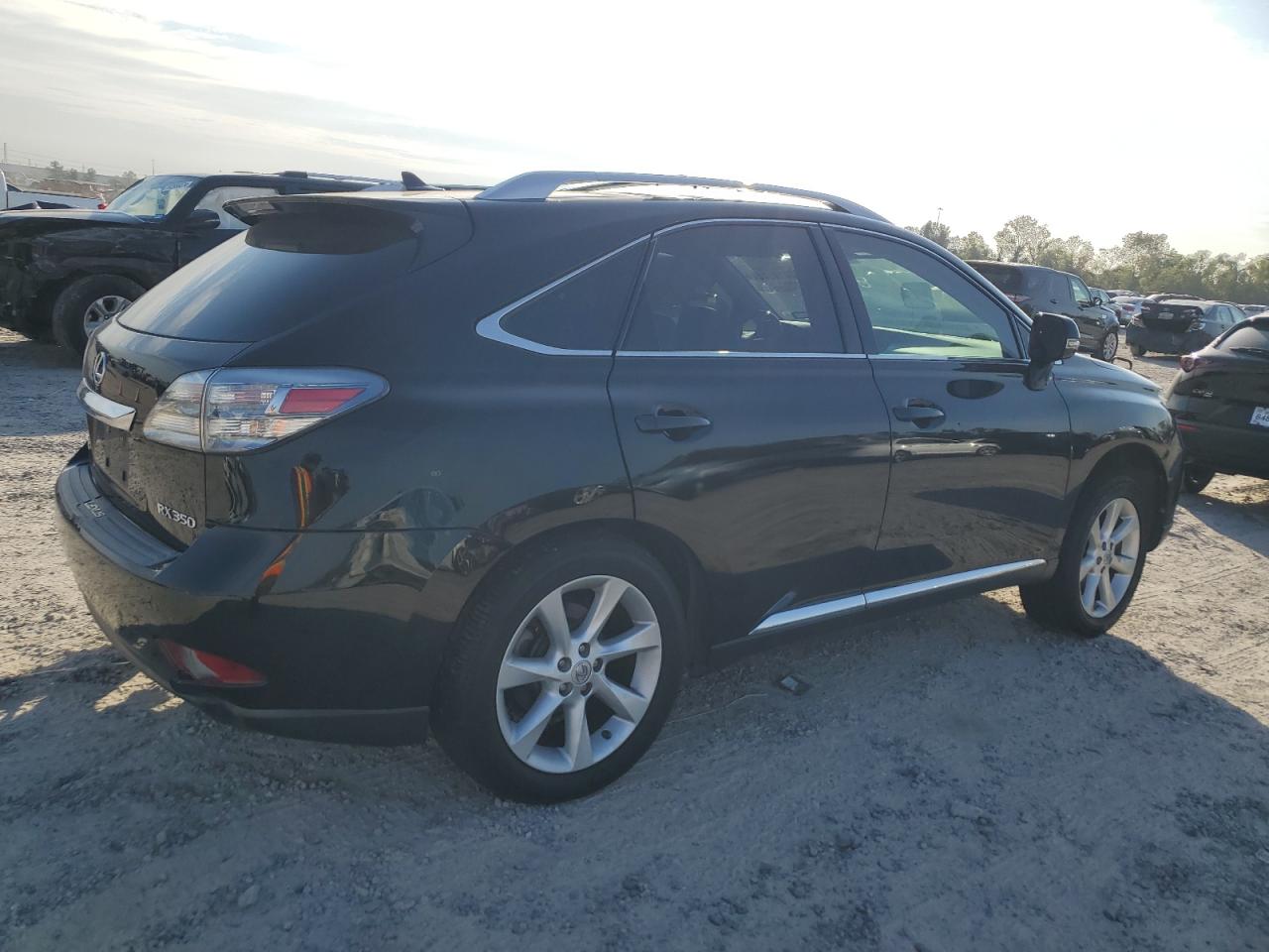 2010 Lexus RX - Image 3