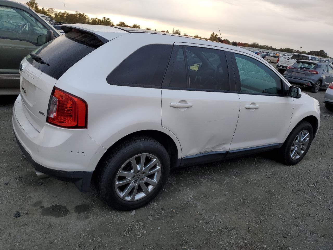 2012 Ford Edge - Image 3