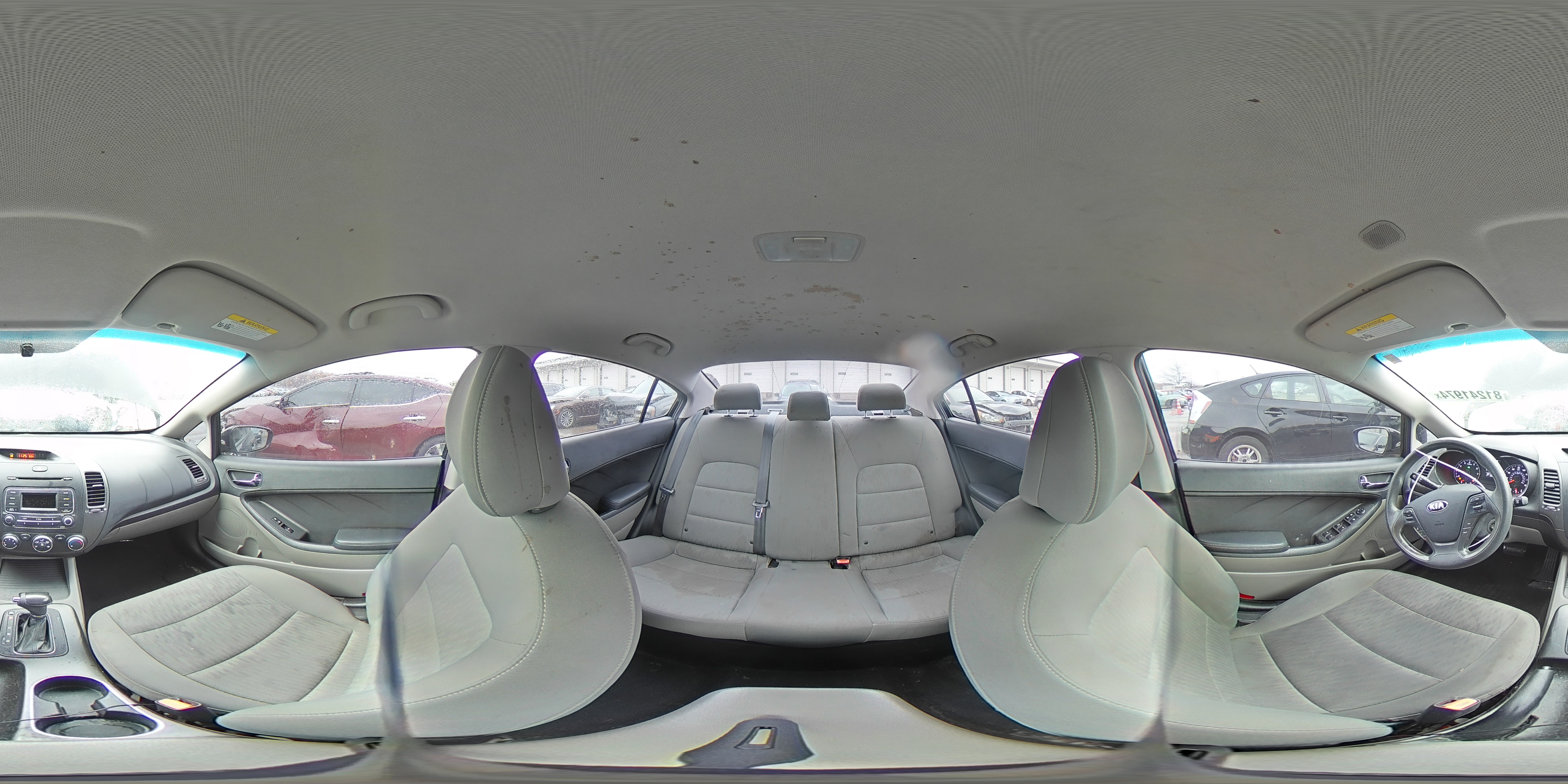 2015 Kia Forte - Image 13