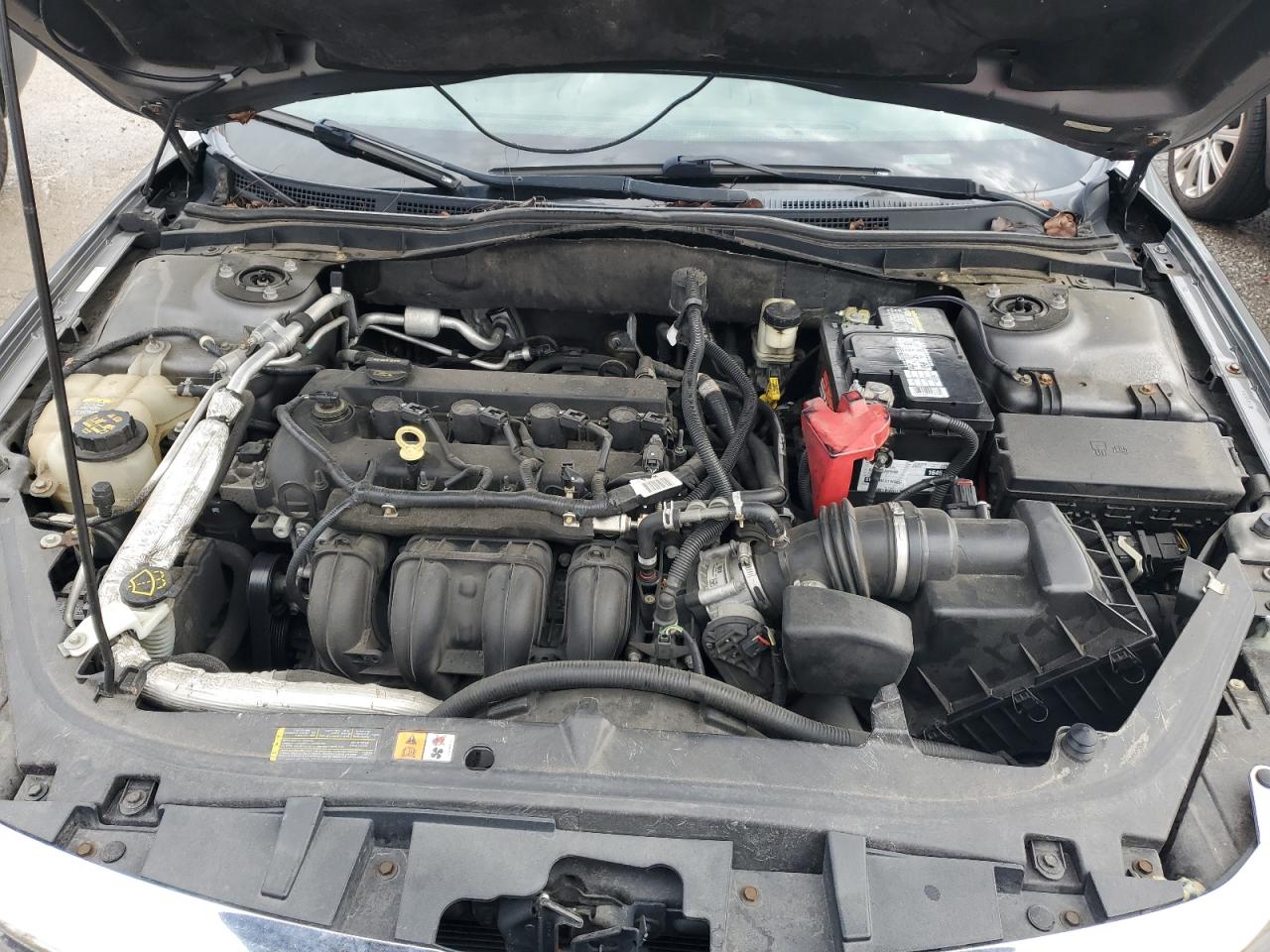 2010 Ford Fusion - Image 11