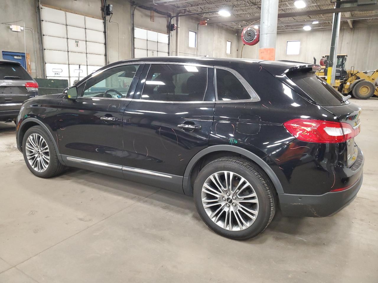 2016 Lincoln MKX - Image 2