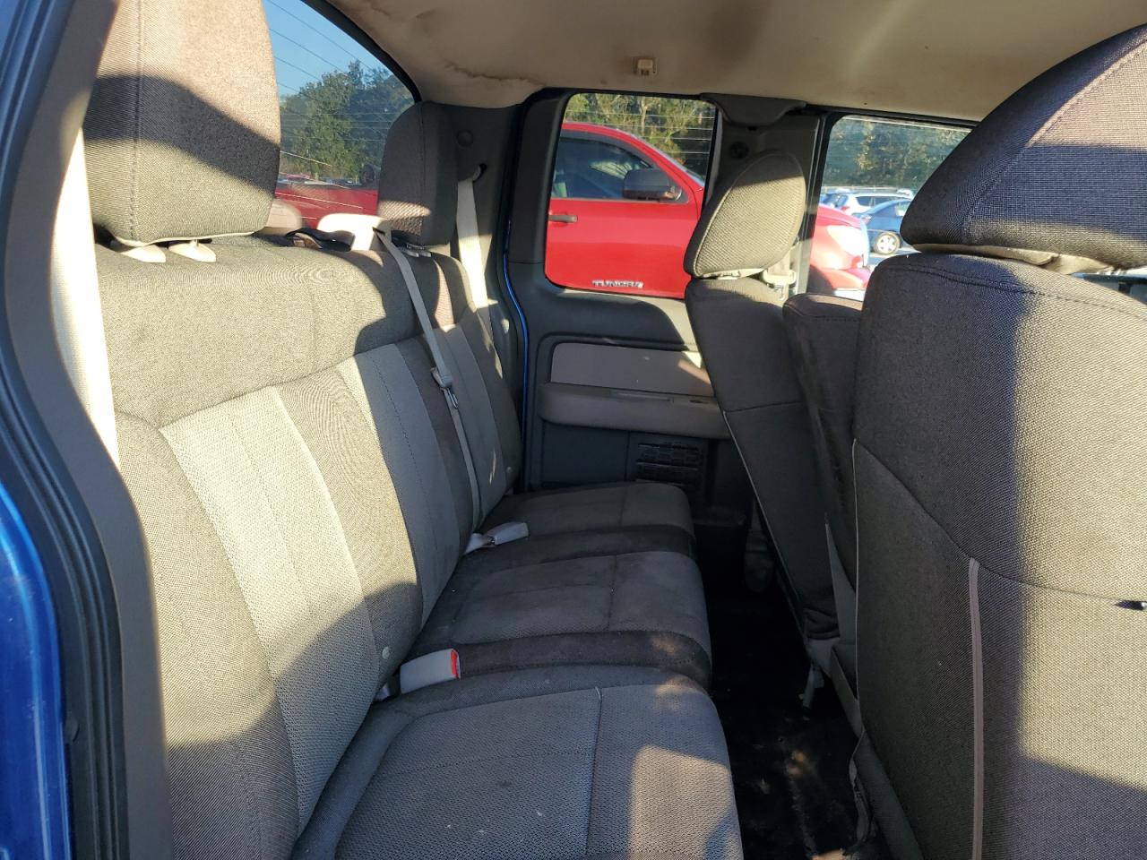 2010 Ford F-150 - Image 11
