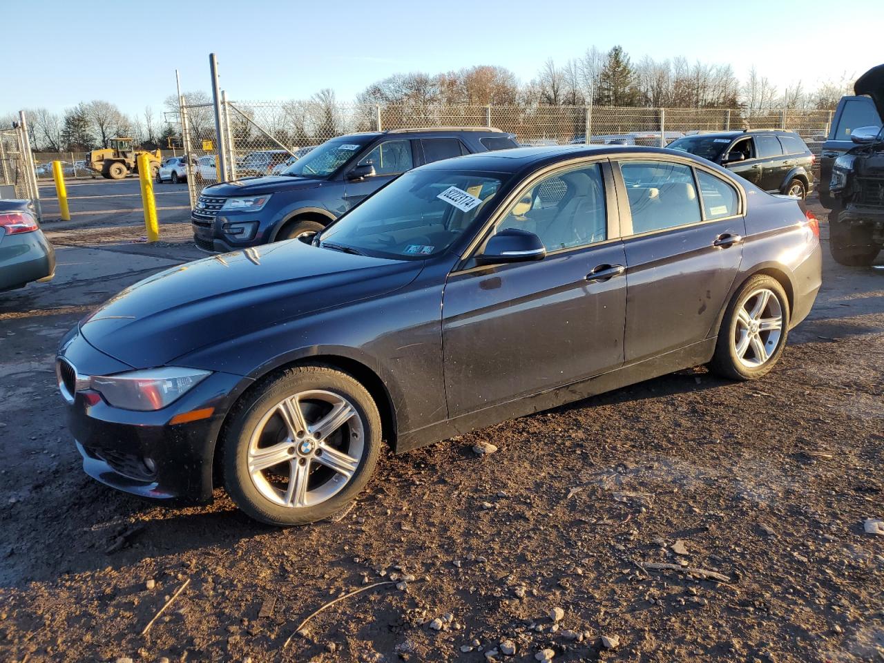 VIN WBA3B5G52DNS00566 2013 BMW 3 SERIES no.1