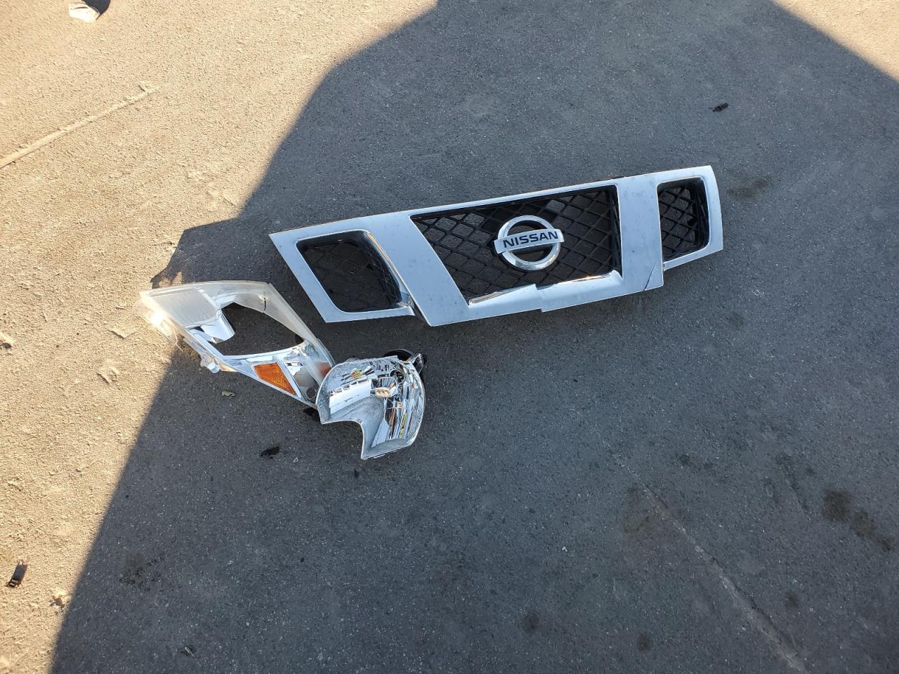 2014 Nissan Navara (Frontier) - Image 12